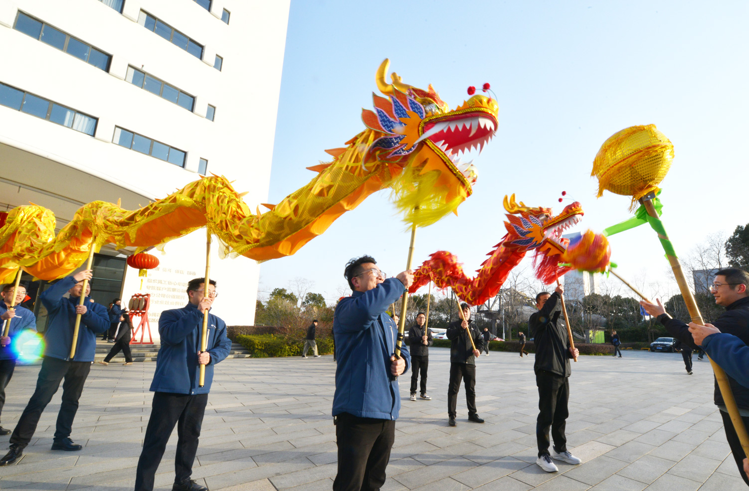 祥蛇映春晖 新岁启新程——永利集团304am登录工业园喜迎开工
