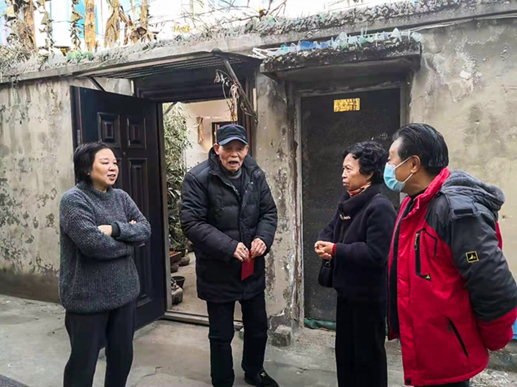 迎新春，送温暖——永利集团304am登录集团关爱生活困难退休员工及员工家属